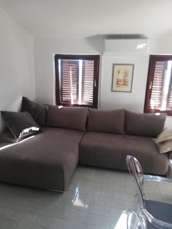 Apartmani Bono Primošten Exterior foto